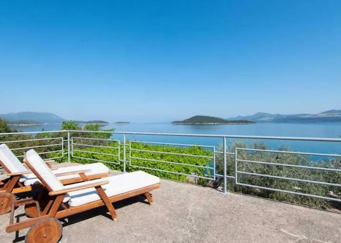 Daire Spacious And Cozy Seafront Putniković